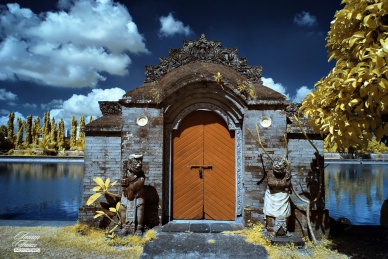 Taman Mayura, Lombok